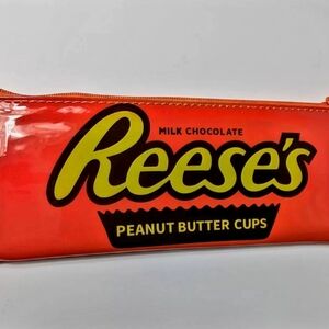 Reese’s Peanut Butter Cup Zipper Pouch